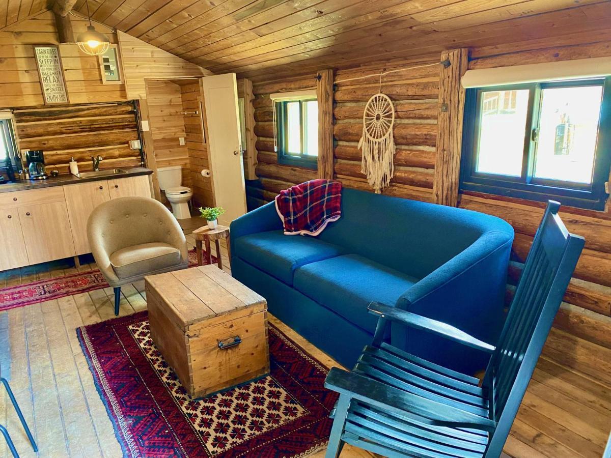 Chute Lake Lodge Нарамата Екстер'єр фото