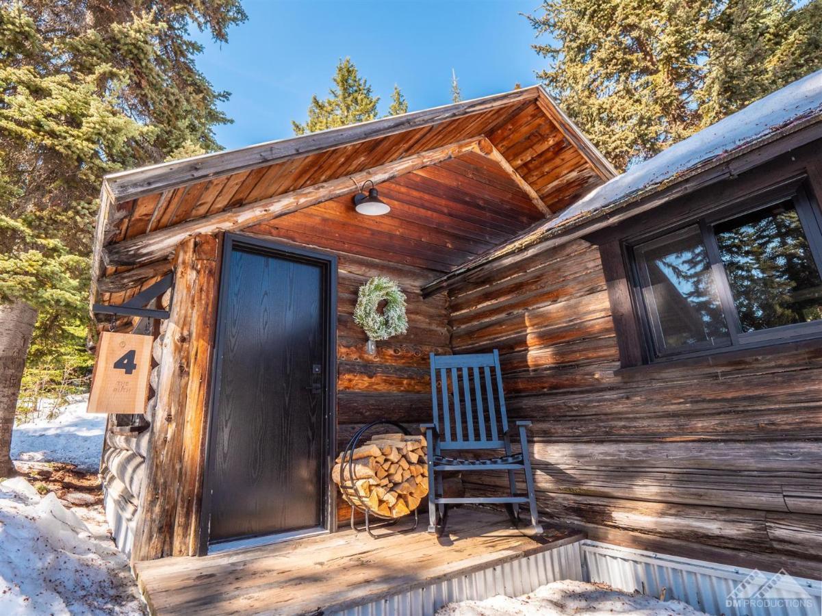 Chute Lake Lodge Нарамата Екстер'єр фото